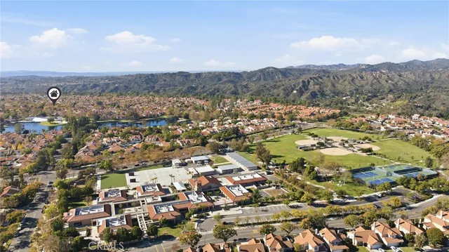 $499,999 | 21 Silktassel, Rancho Santa Margarita, CA 92688