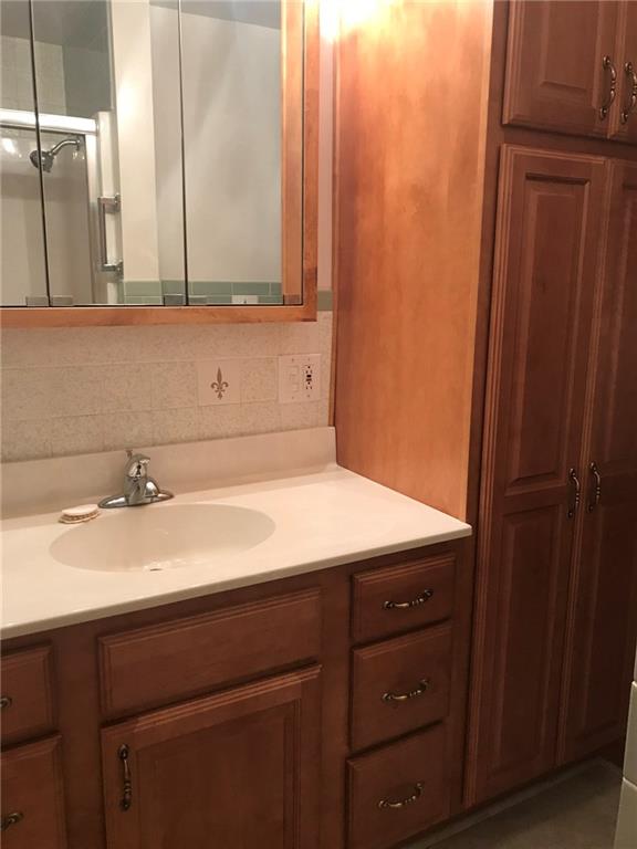 1702 Old Butler Road New Castle, PA 16101 - Photo 8 of 22