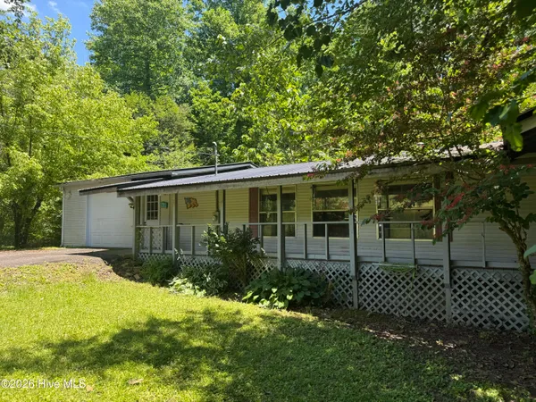 $190,000 | 558 Rhea Branch Road, Marble, NC 28905