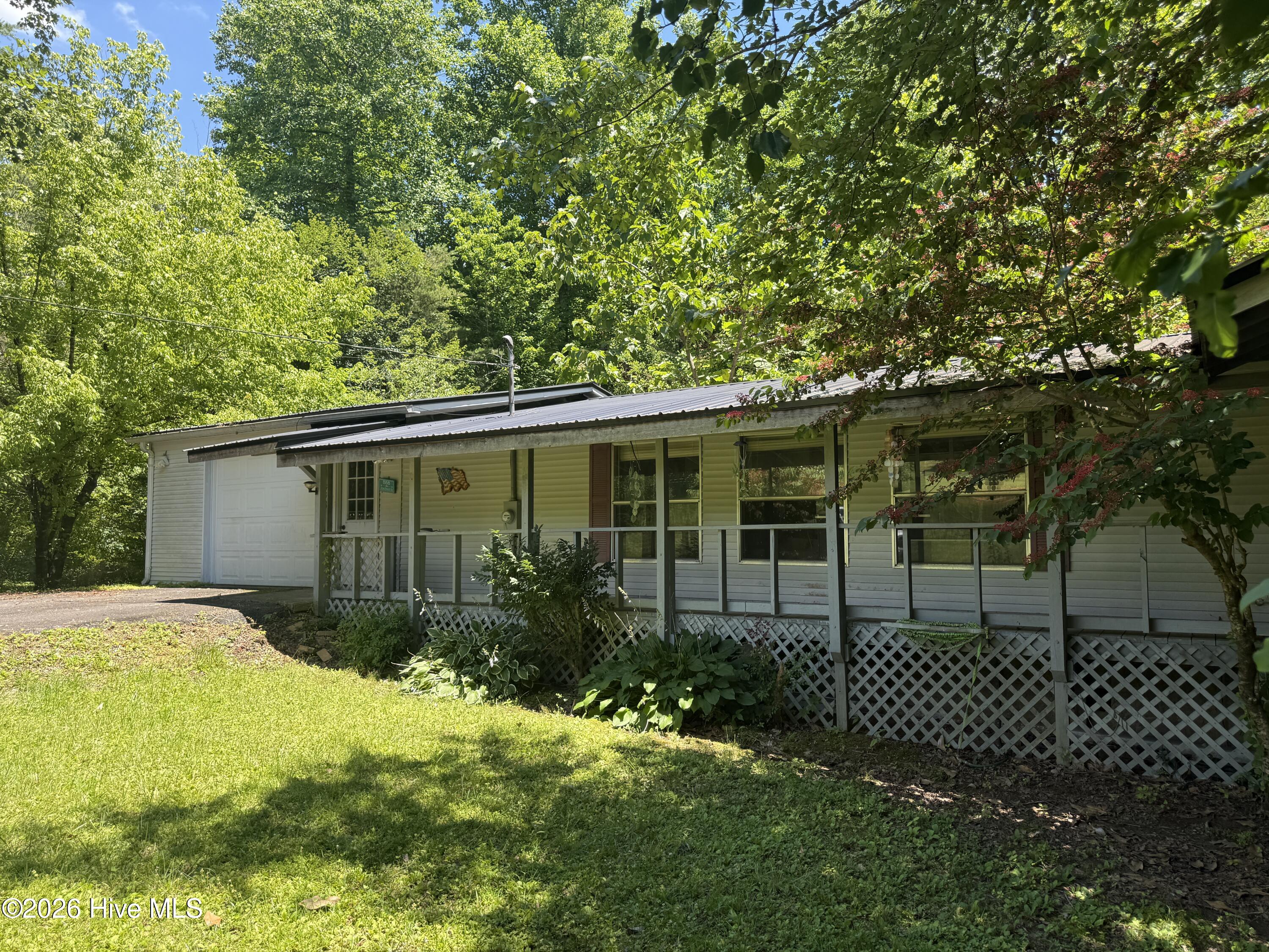 558 Rhea Branch Road Marble, NC 28905 - Photo 1 of 26 IMG_2180