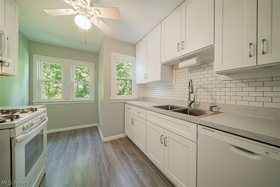 1582 Maplegrove Road Cleveland, OH 44121 - Photo 7 of 22 Kitchen
