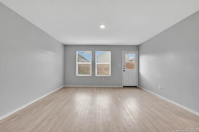 $1,600 | 426 De Herrera, San Antonio, TX 78220