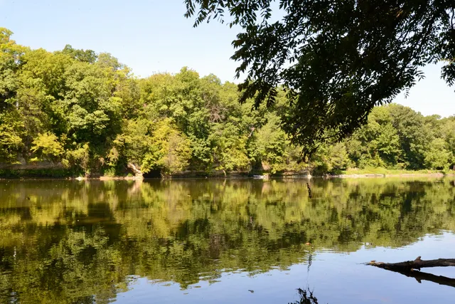 a view of a lake with houses