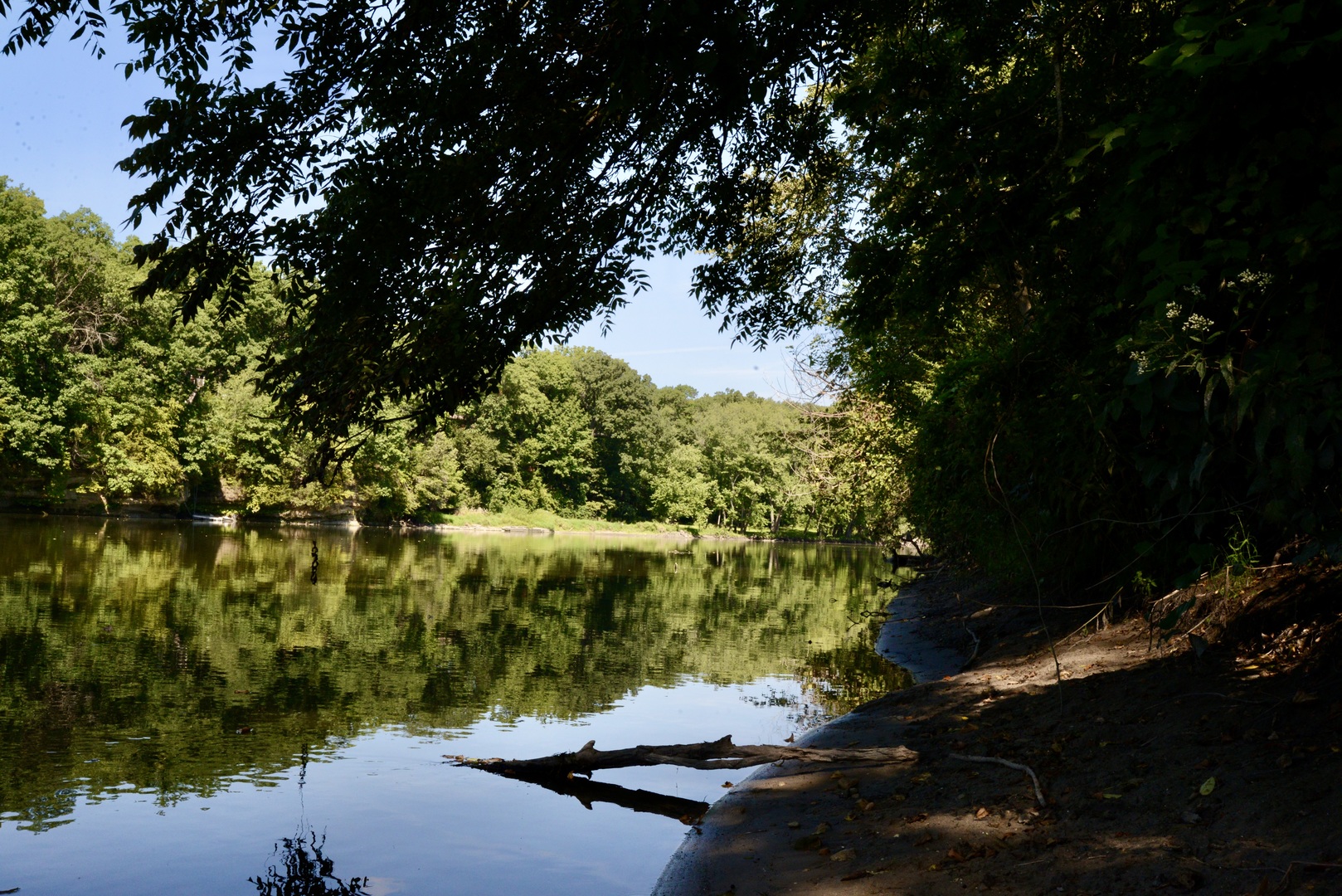 4141 East 2603rd Road Sheridan, IL 60551 - Photo 37 of 48 a view of a lake from a yard