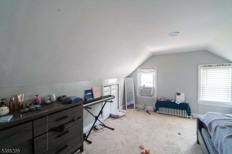 116 Greene Avenue Middlesex, NJ 08846 - Photo 27 of 33