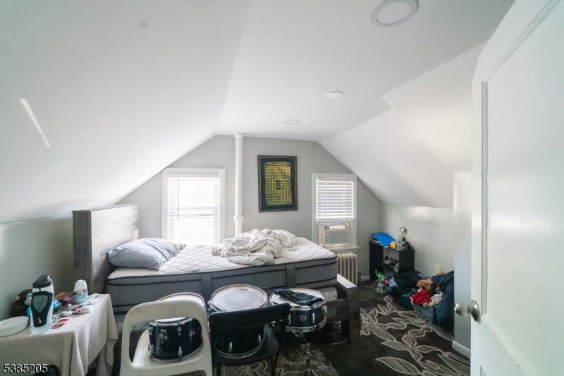 116 Greene Avenue Middlesex, NJ 08846 - Photo 29 of 33