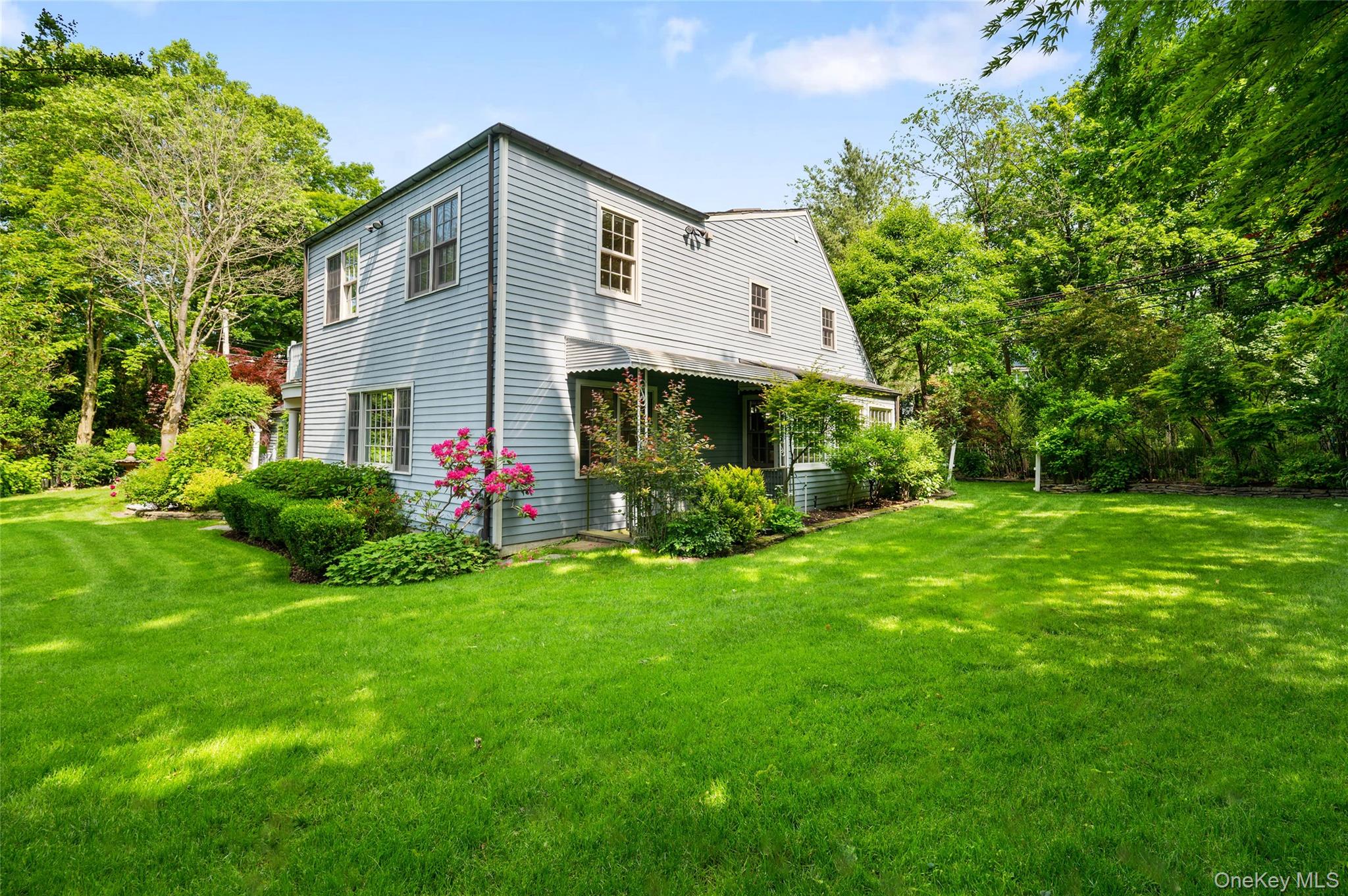 22 Crane Road Scarsdale, NY 10583 - Photo 25 of 32 Side view of Home.