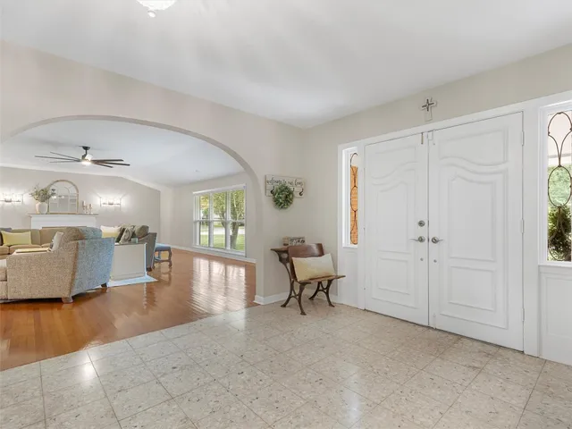 $699,900 | 705 Whitehead Street, Smithville, TX 78957