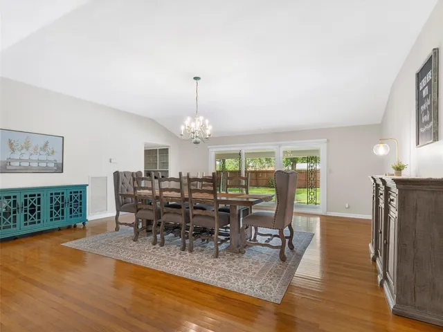 $699,900 | 705 Whitehead Street, Smithville, TX 78957