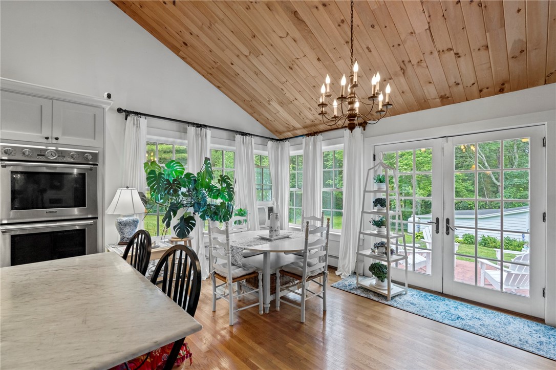 248 William Henry Road Scituate, RI 02857 - Photo 23 of 50