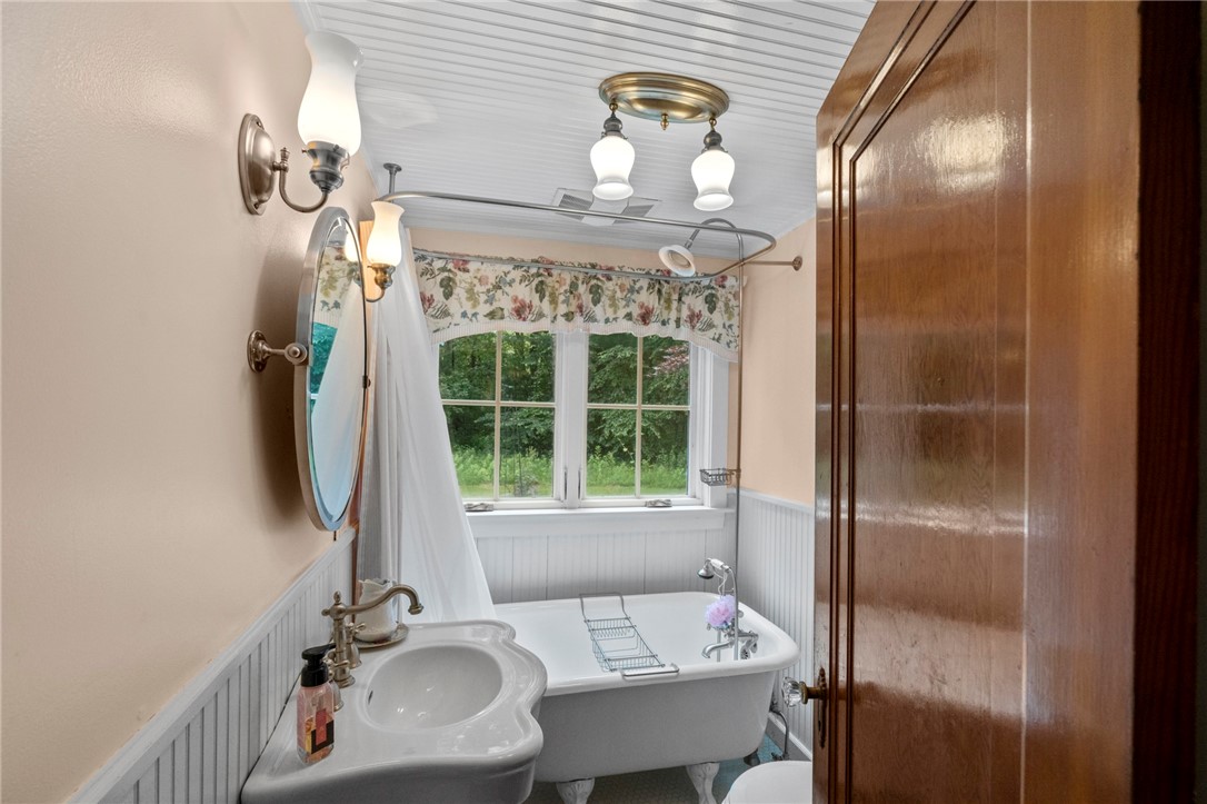 248 William Henry Road Scituate, RI 02857 - Photo 35 of 50 Updated Bath with Clawfoot tub/Shower
