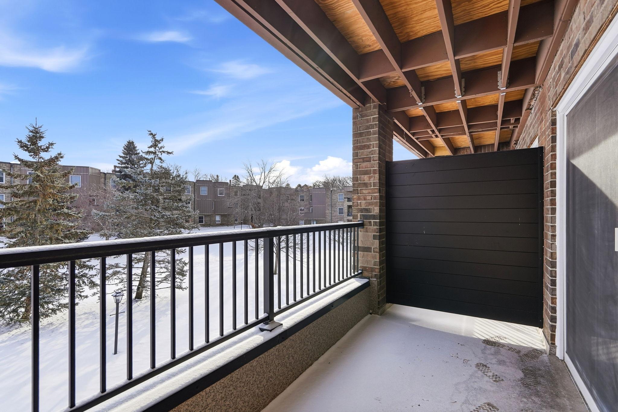 2200 Midland Grove Road, Unit 210 Roseville, MN 55113 - Photo 15 of 28