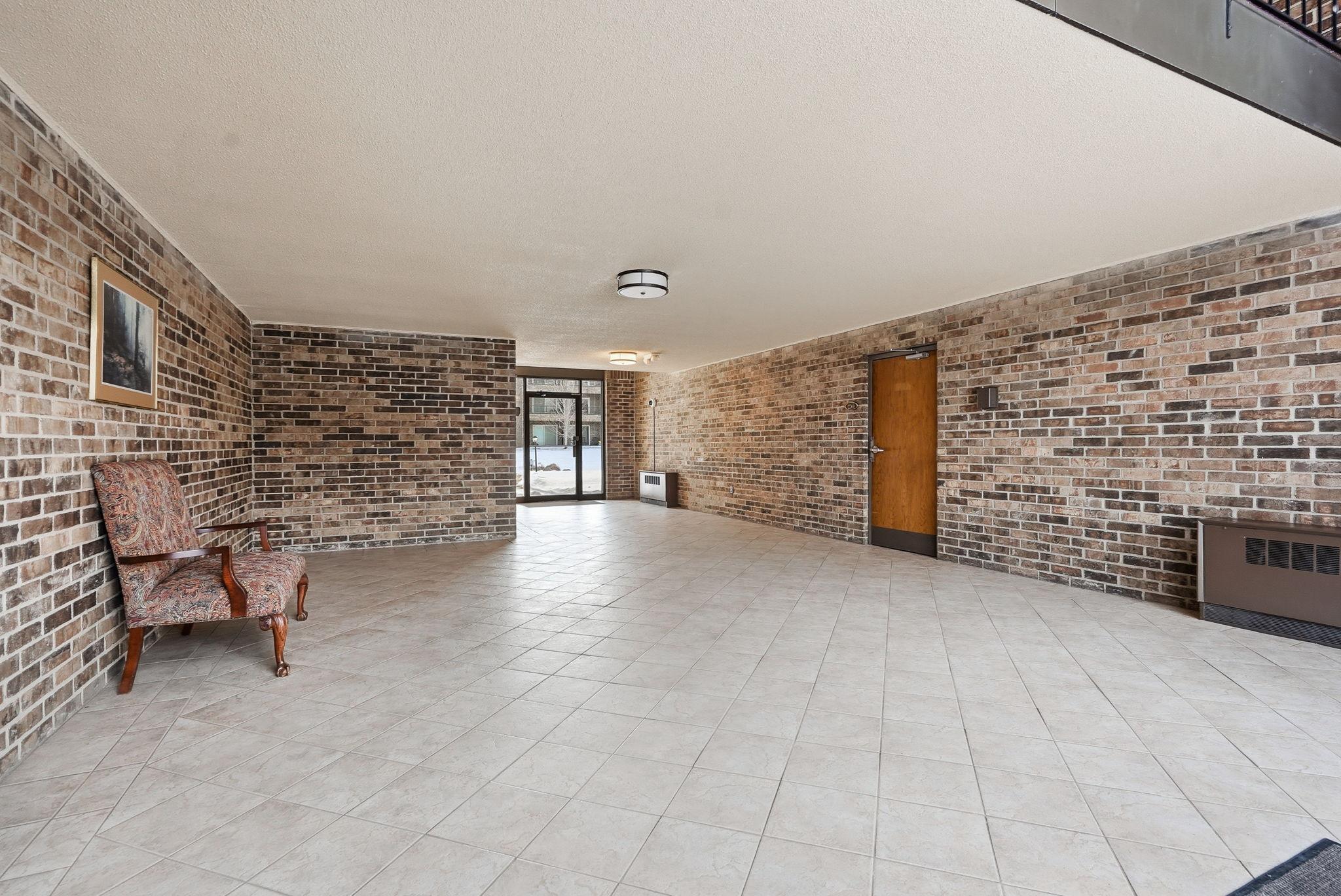 2200 Midland Grove Road, Unit 210 Roseville, MN 55113 - Photo 28 of 28