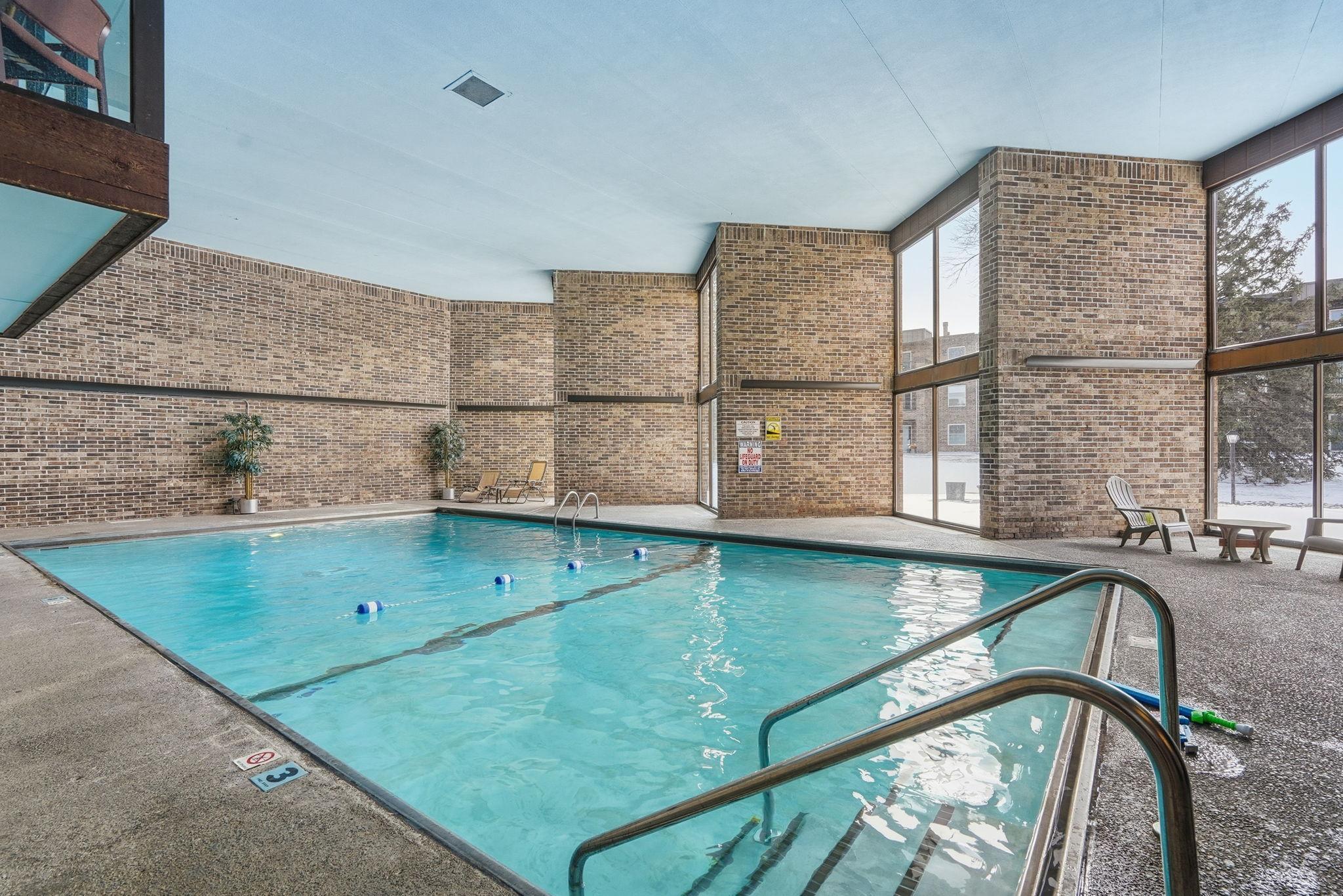 2200 Midland Grove Road, Unit 210 Roseville, MN 55113 - Photo 3 of 28