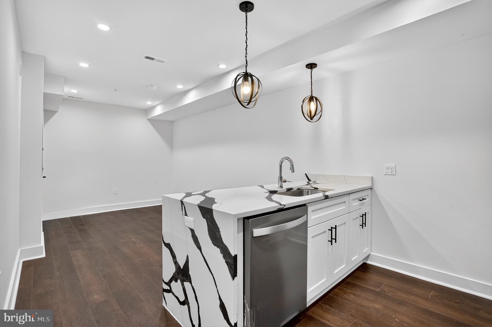 7319 Georgia Avenue Northwest Washington, DC 20012 - Photo 20 of 39