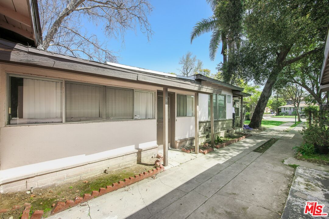 5663 Kester Avenue Van Nuys, CA 91411 - Photo 8 of 15 a front view of house