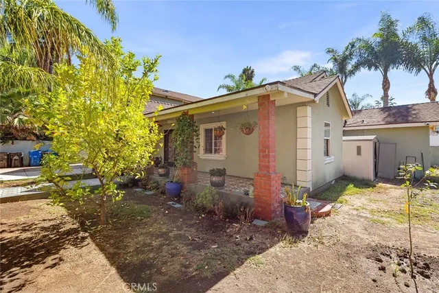 $6,000 | 13936 West Magnolia Boulevard, Sherman Oaks, CA 91423