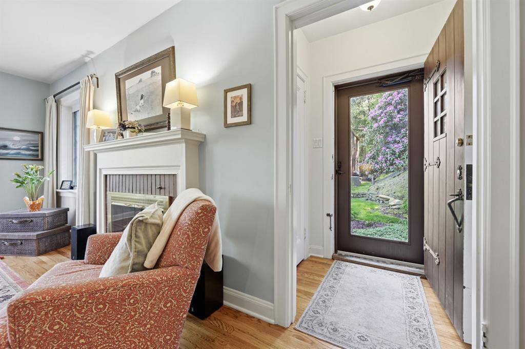 159 Spring Grove Road Pittsburgh, PA 15235 - Photo 5 of 49 Gallery Image 5