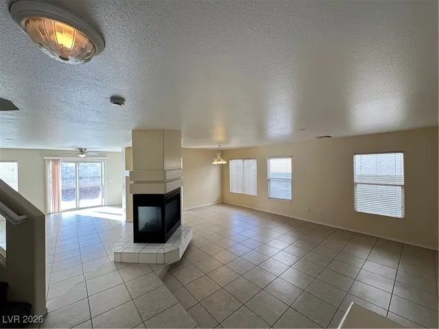 $2,145 | 729 Persian Violet Avenue, Las Vegas, NV 89183