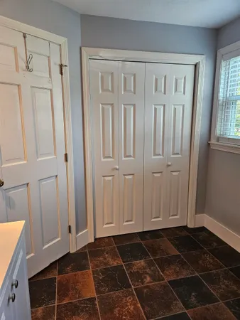 $2,200 | 43 Parklane Road, Hampstead, NH 03841