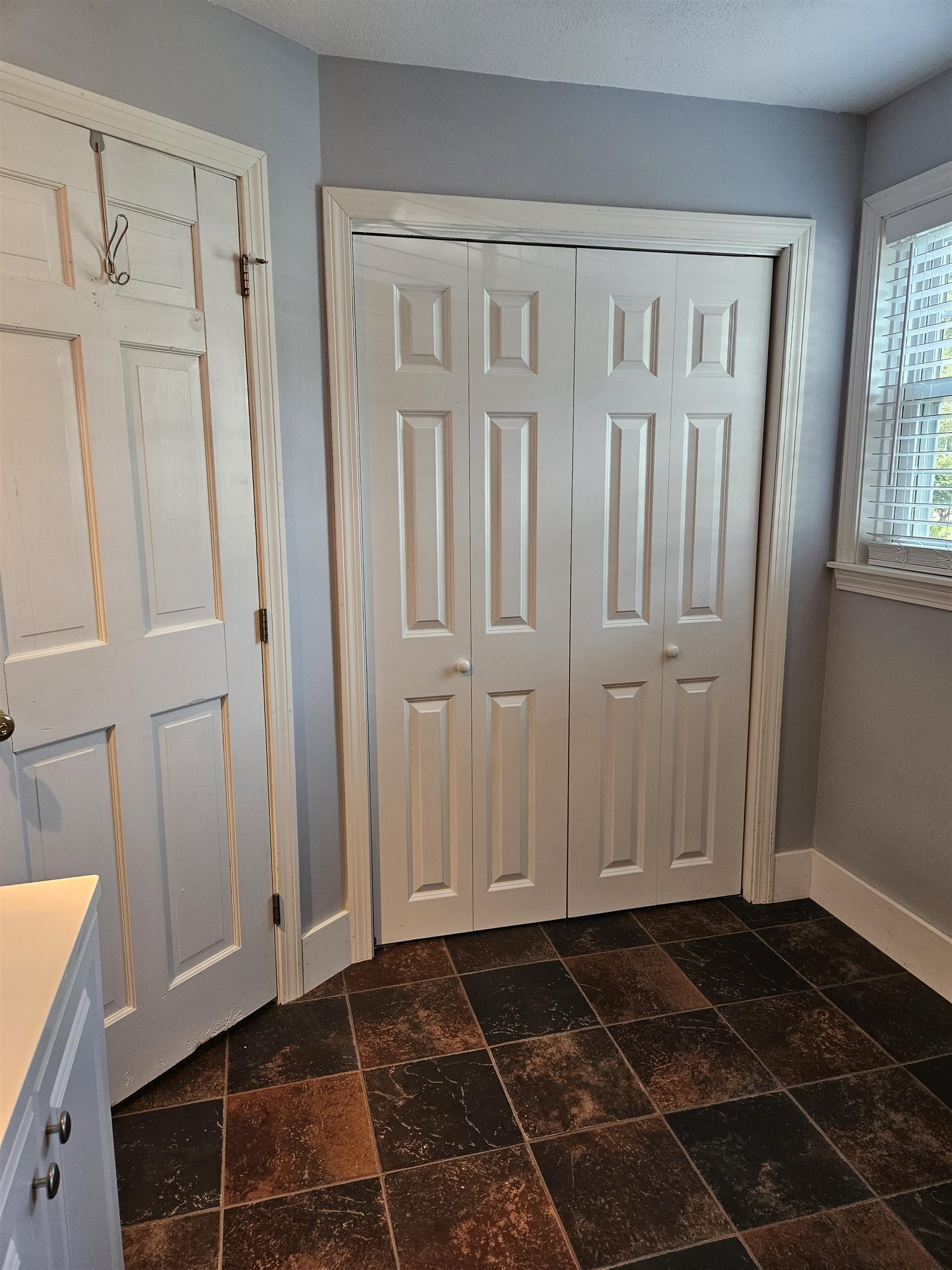 43 Parklane Road Hampstead, NH 03841 - Photo 13 of 20