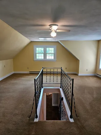 $2,200 | 43 Parklane Road, Hampstead, NH 03841