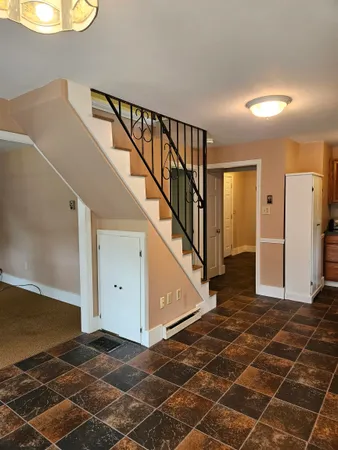 $2,200 | 43 Parklane Road, Hampstead, NH 03841