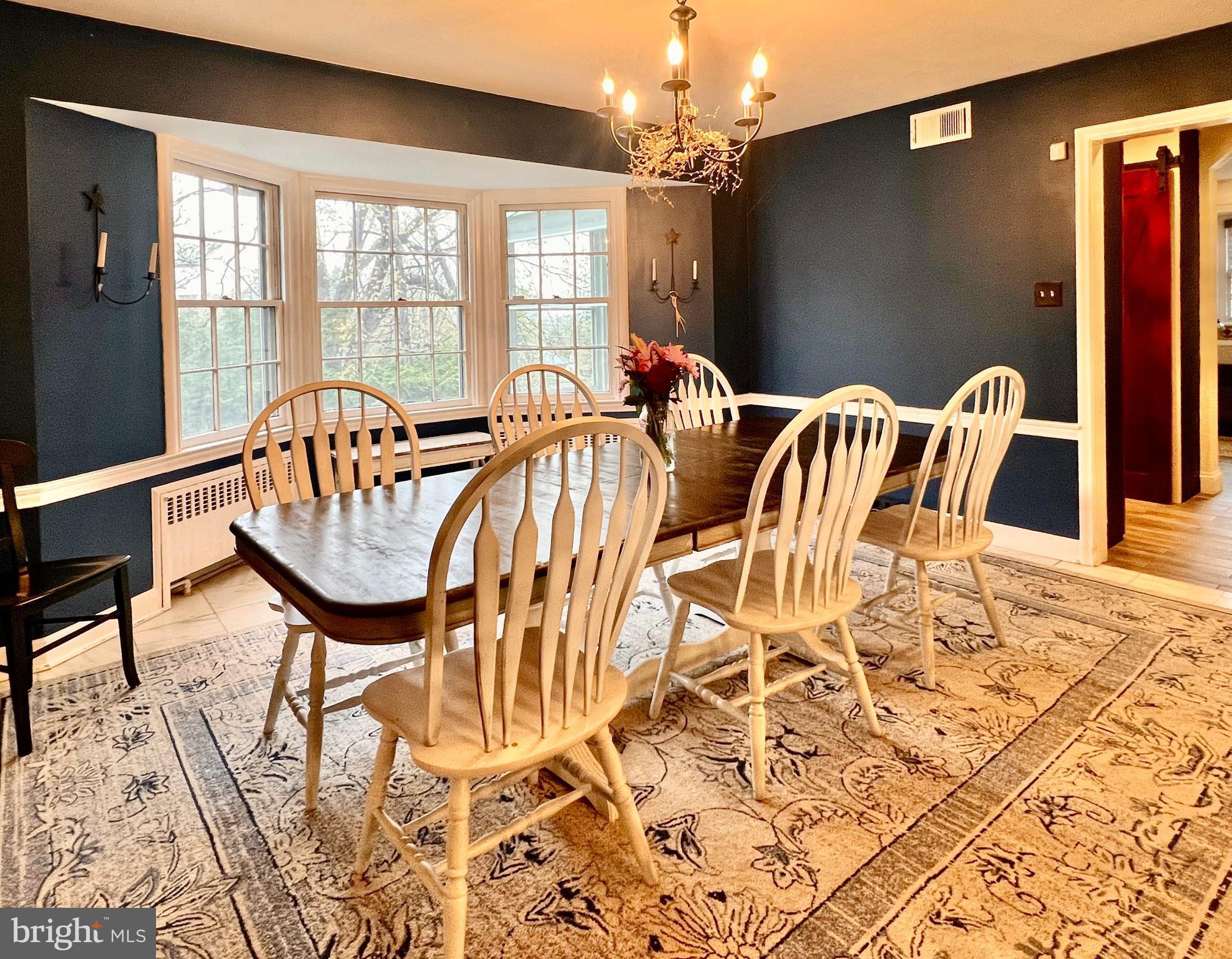 1600 Alsace Road Reading, PA 19604 - Photo 8 of 35 Dining Room