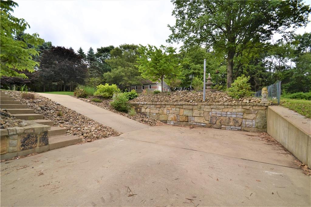 377 Golden Grove Road Baden, PA 15005 - Photo 22 of 25