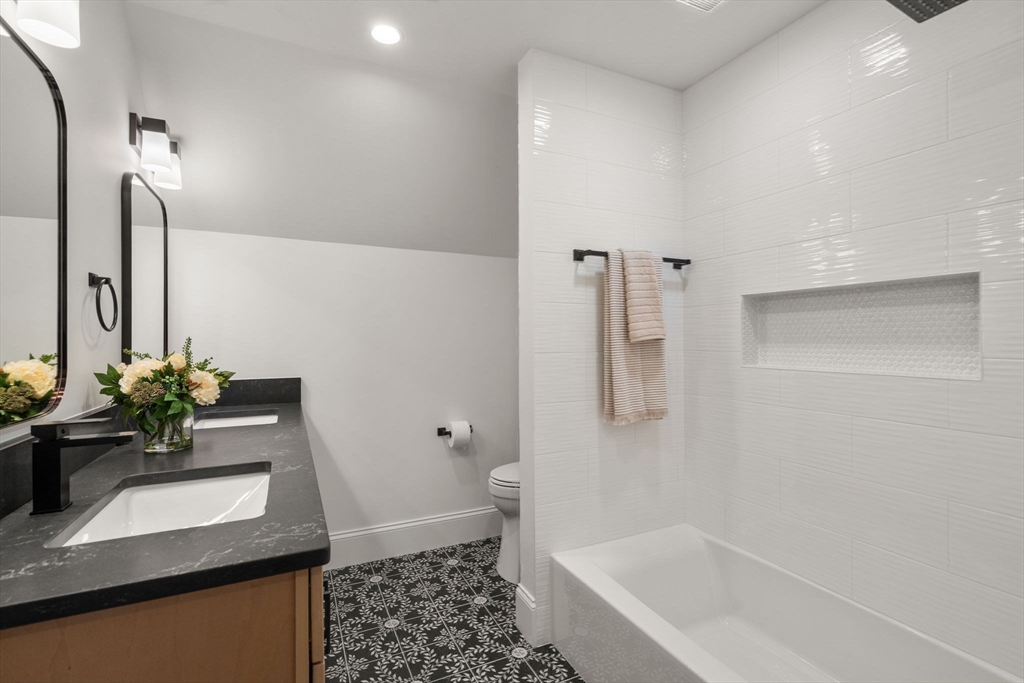 2 Northrop Street Hopedale, MA 01747 - Photo 23 of 28