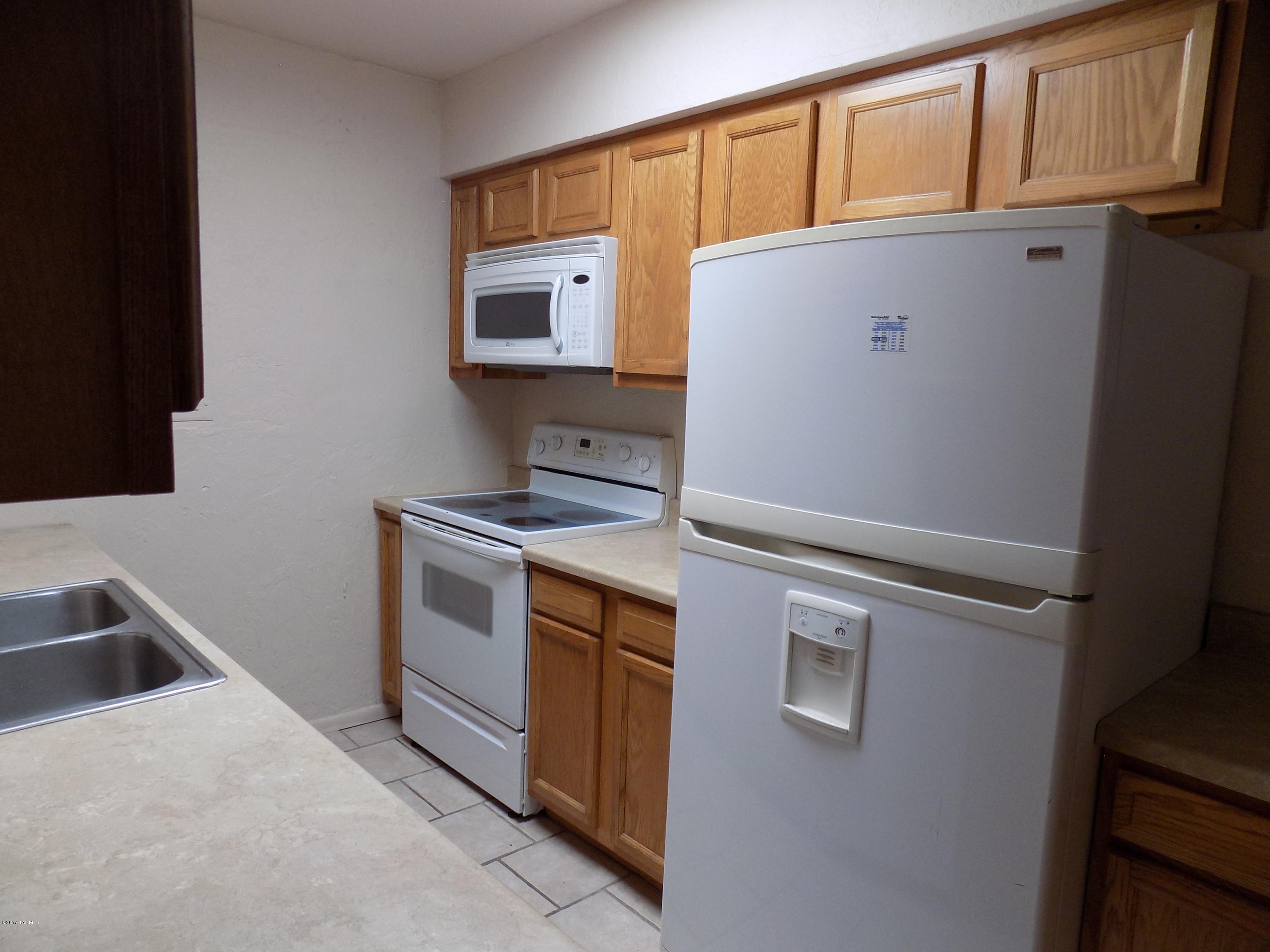 810 South Kolb Road, Unit 48 Tucson, AZ 85710 - Photo 8 of 15