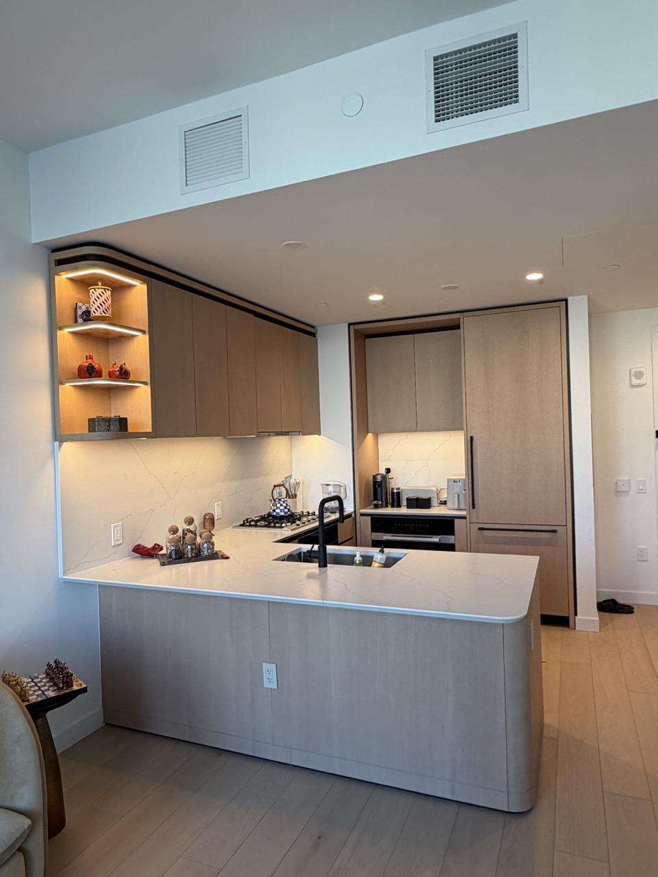 480 Kent Avenue, Unit 16D Brooklyn, NY 11249 - Photo 3 of 10