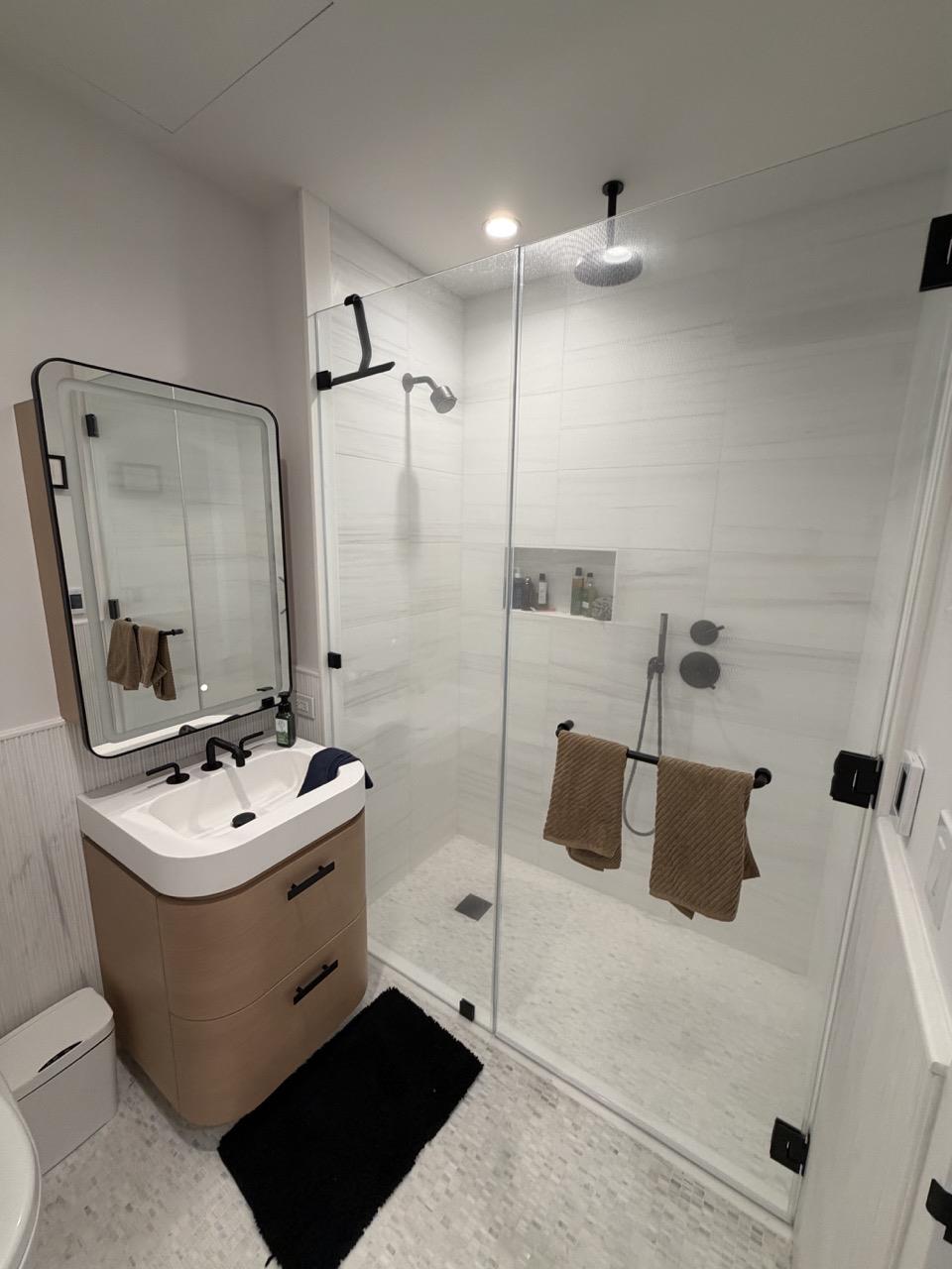 480 Kent Avenue, Unit 16D Brooklyn, NY 11249 - Photo 8 of 10