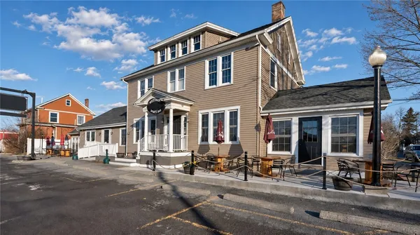 $575,000 | 258 Hamilton Street, Geneva City, NY 14456
