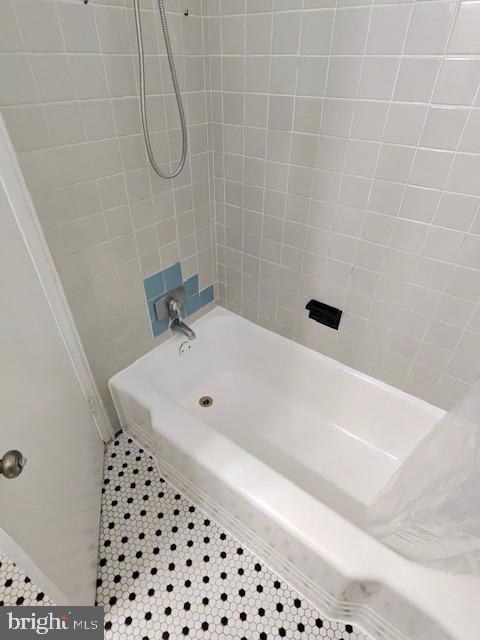 5939 Anniston Road Bethesda, MD 20817 - Photo 5 of 20