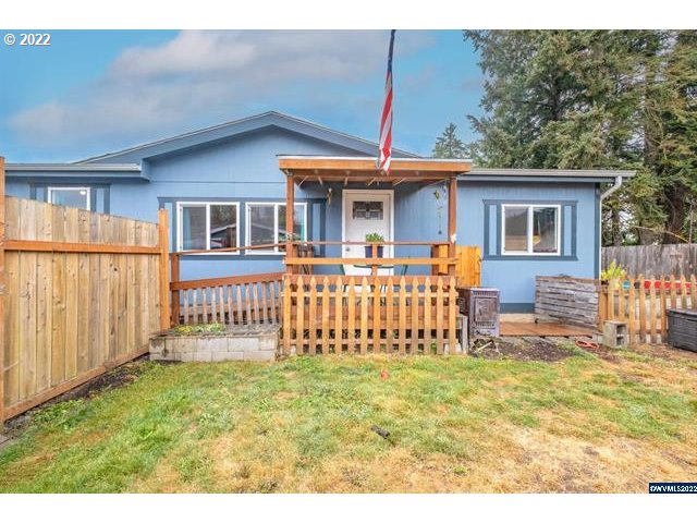 937 Walker Road Lebanon, OR 97355 - Photo 2 of 32 Gallery Image 2