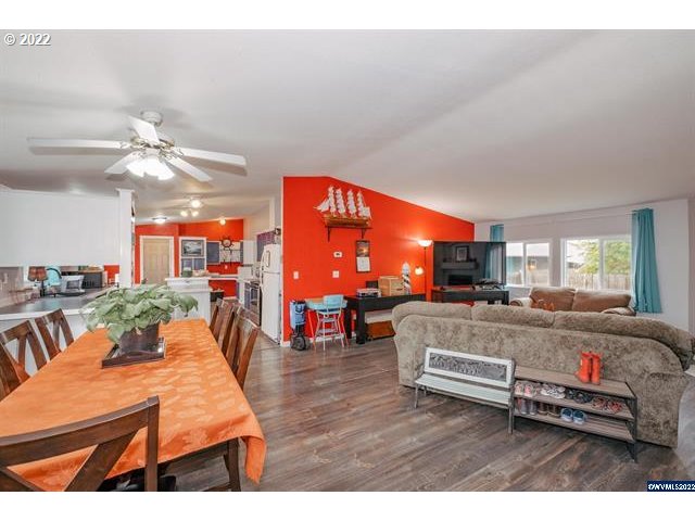 937 Walker Road Lebanon, OR 97355 - Photo 31 of 32 Gallery Image 31