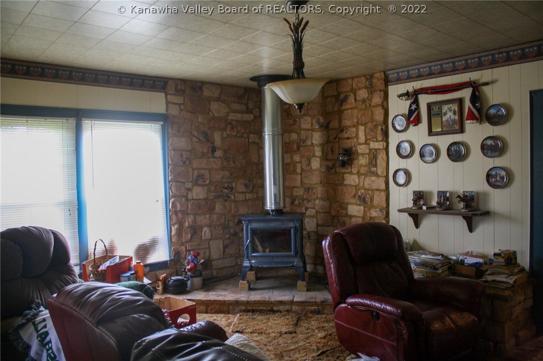 1187 Redmond Ridge Road Gallipolis Ferry, WV 25515 - Photo 8 of 18 Gallery Image 8