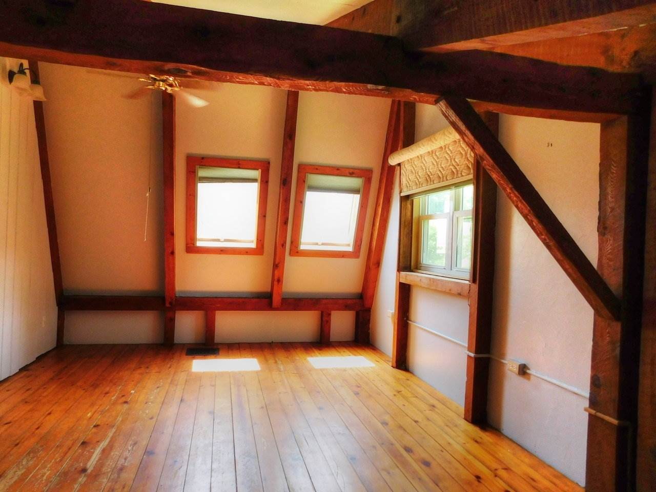 2555 Witchcat Road Bakersfield, VT 05450 - Photo 20 of 34