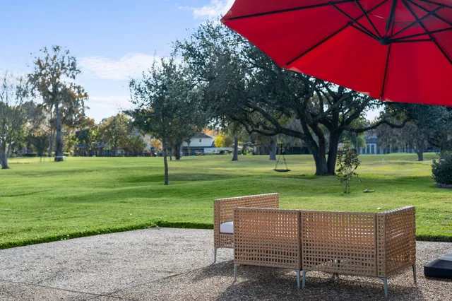 $625,000 | 22 Charleston North, Sugar Land, TX 77478