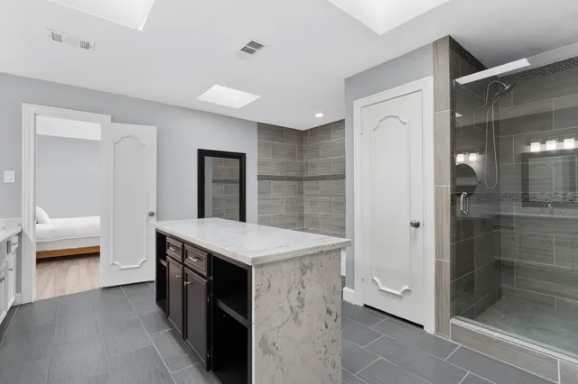 $625,000 | 22 Charleston North, Sugar Land, TX 77478