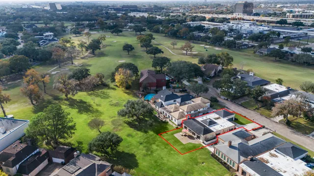 $625,000 | 22 Charleston North, Sugar Land, TX 77478