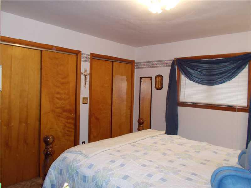 1801 Rte 422 Fenelton, PA 16034 - Photo 10 of 20 Master Bedroom. Double closets
