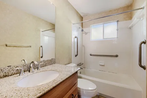$300,000 | 8404 Fenton Drive, Austin, TX 78736
