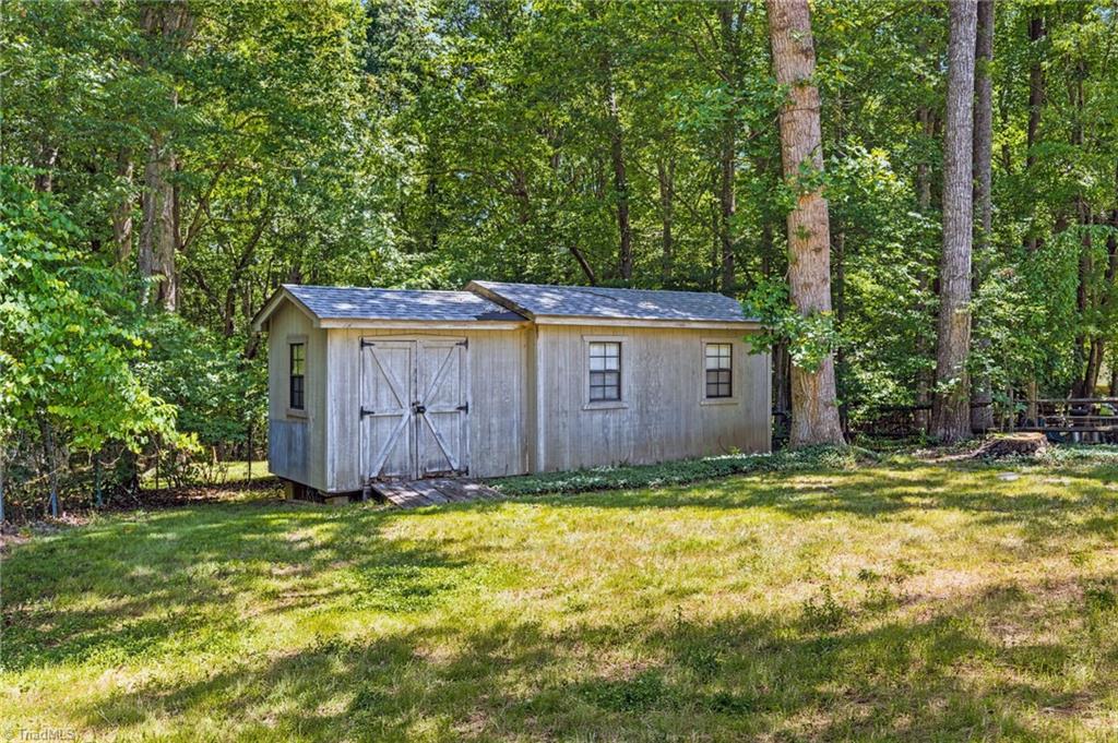5316 Bracy Ridge Court Pfafftown, NC 27040 - Photo 36 of 48