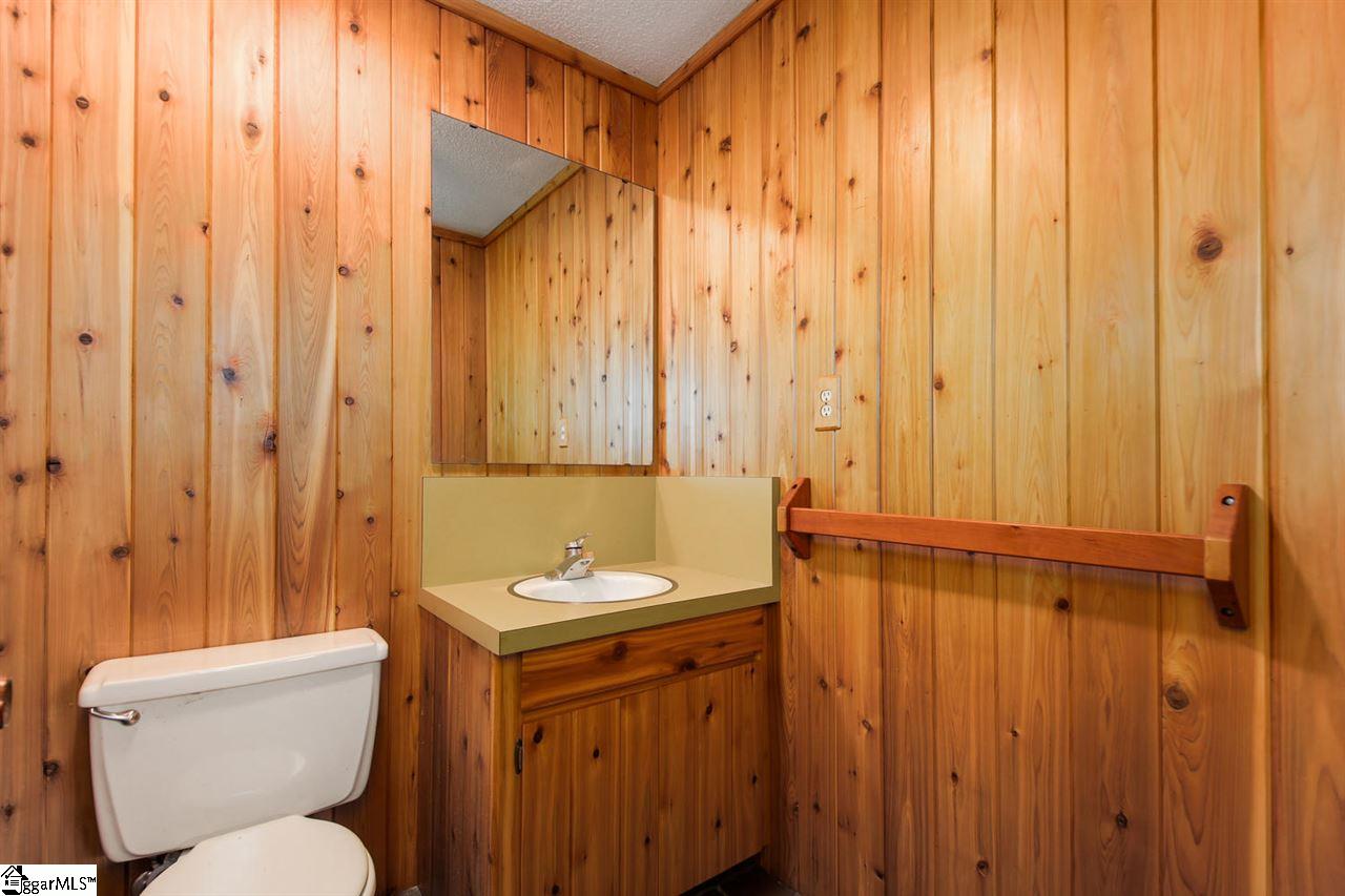 4591 Highway 357 Campobello, SC 29322 - Photo 25 of 36 Gallery Image 25