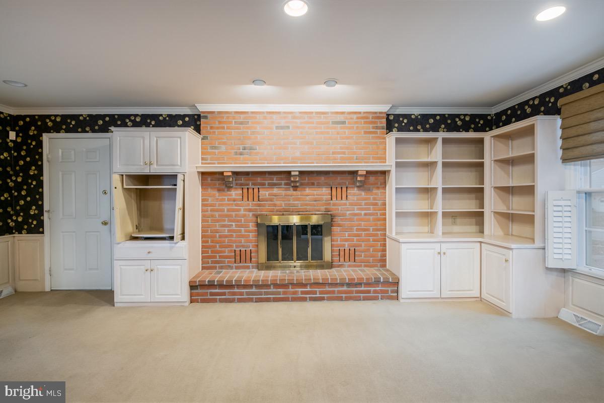 66 Downing Drive Reading, PA 19610 - Photo 12 of 32