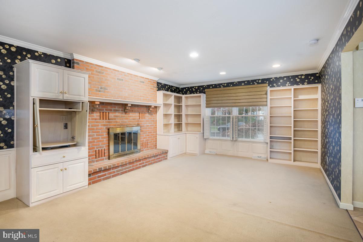 66 Downing Drive Reading, PA 19610 - Photo 13 of 32