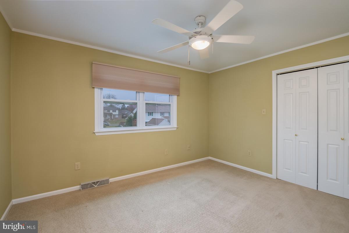 66 Downing Drive Reading, PA 19610 - Photo 25 of 32