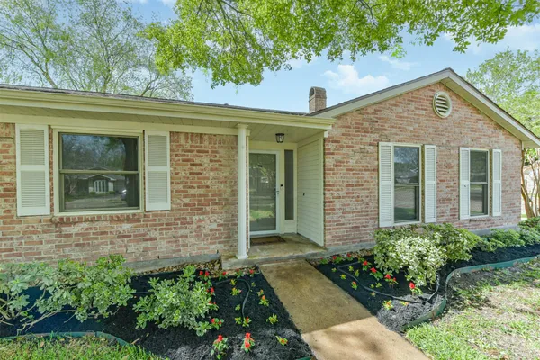 $431,700 | 12731 Westhorpe Drive, Houston, TX 77077